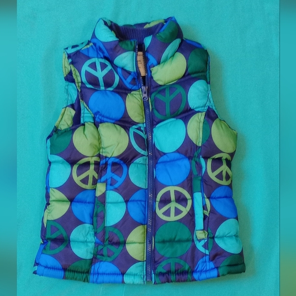 Old Navy Other - OLD NAVY PEACE MULTI COLORED GIRLS VEST. SIZE MEDIUM